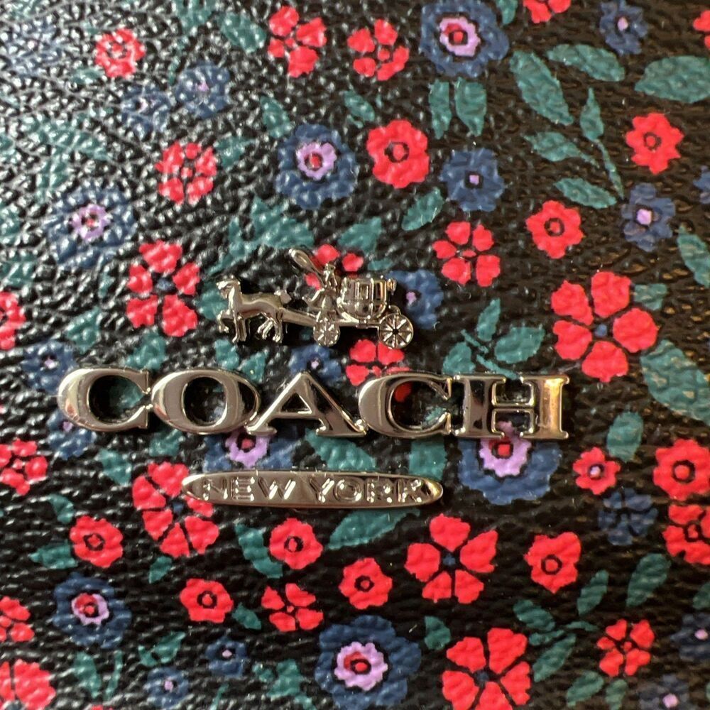 Coach Sierra Black Canvas Handbag Authentic - Picture 4 of 12